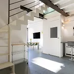 Industrial Loft - Garage-netflix-wifi Брешия
