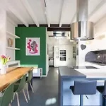 Industrial Loft - Garage-netflix-wifi