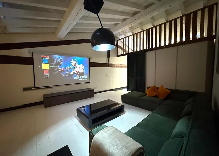 公寓 Industrial Loft - Garage-netflix-wifi *
