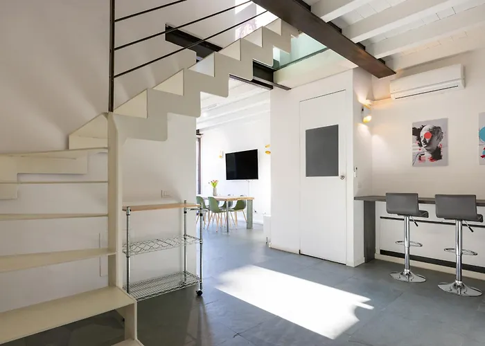 Industrial Loft - Garage-netflix-wifi Brescia
