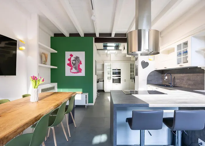 Industrial Loft - Garage-netflix-wifi