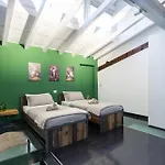 Industrial Loft - Garage-netflix-wifi *