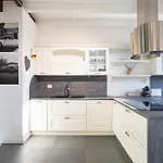 Industrial Loft - Garage-netflix-wifi Brescia