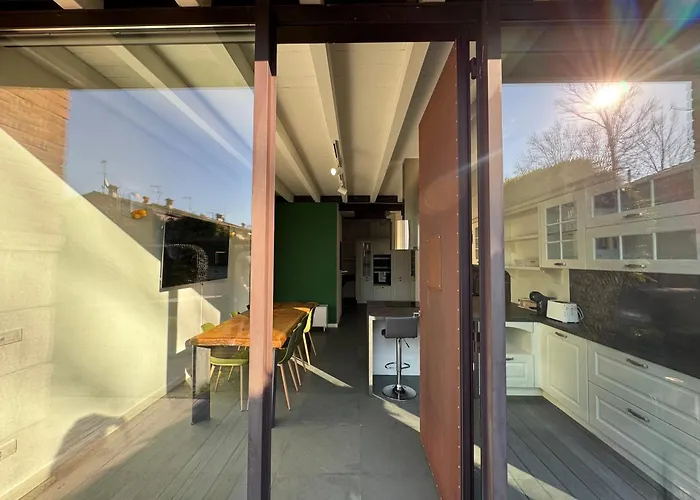 Industrial Loft - Garage-netflix-wifi *