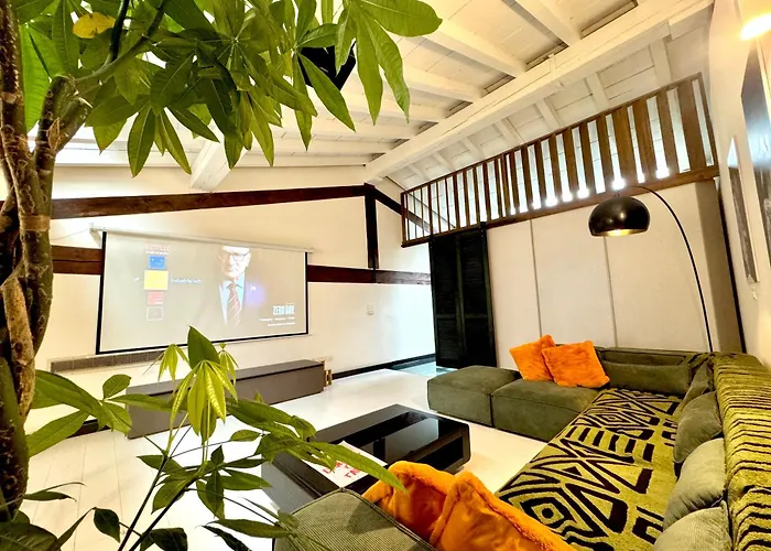 Industrial Loft - Garage-netflix-wifi *